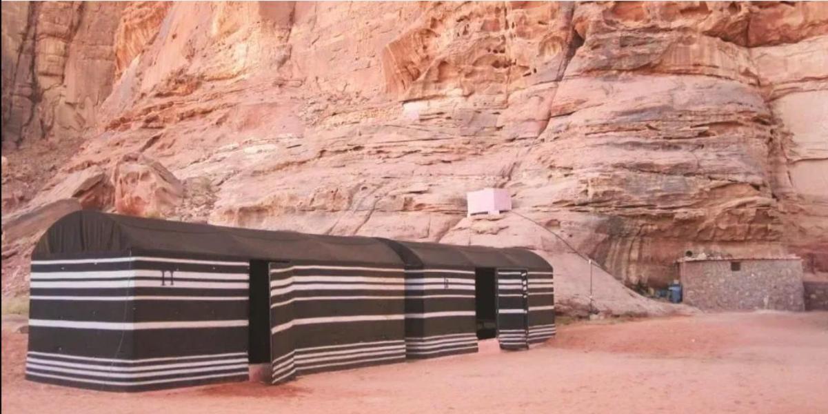 Wadi Rum Candles Camp Exterior photo